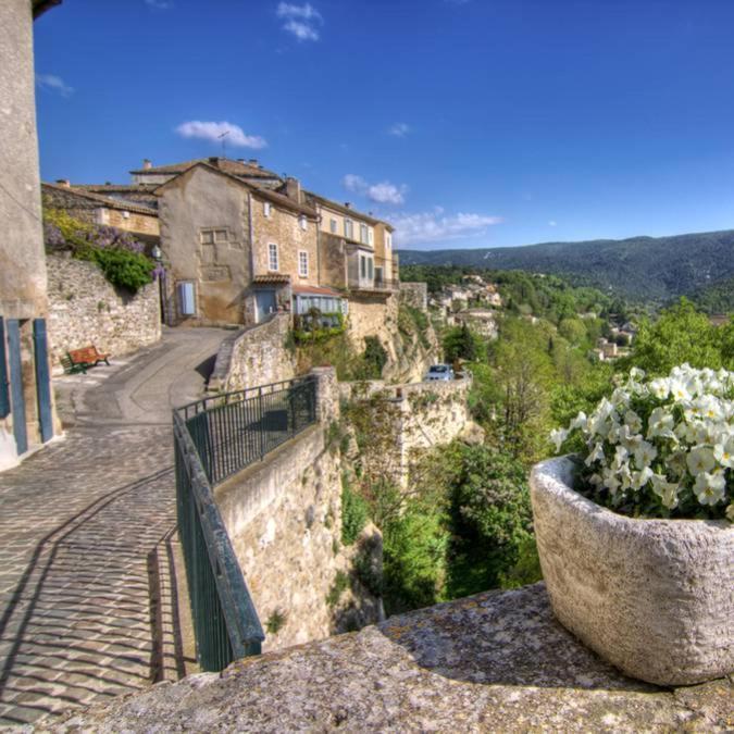 Le Cabanon Bed & Breakfast Menerbes Exterior photo